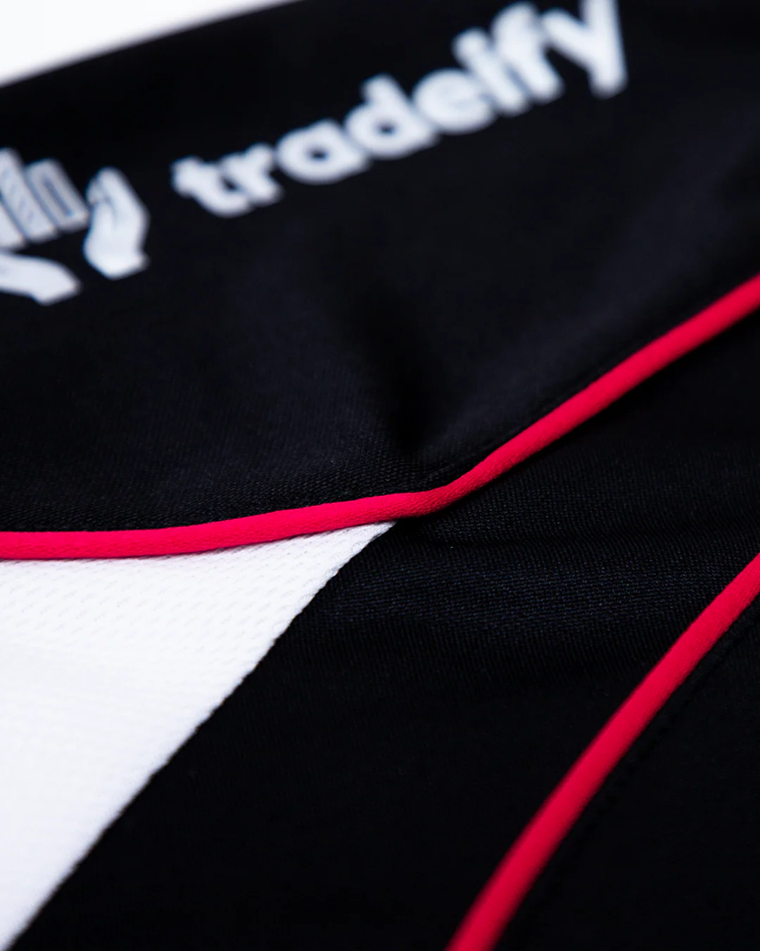 FlyQuest RED REGEN 2026 Jersey - Image 5