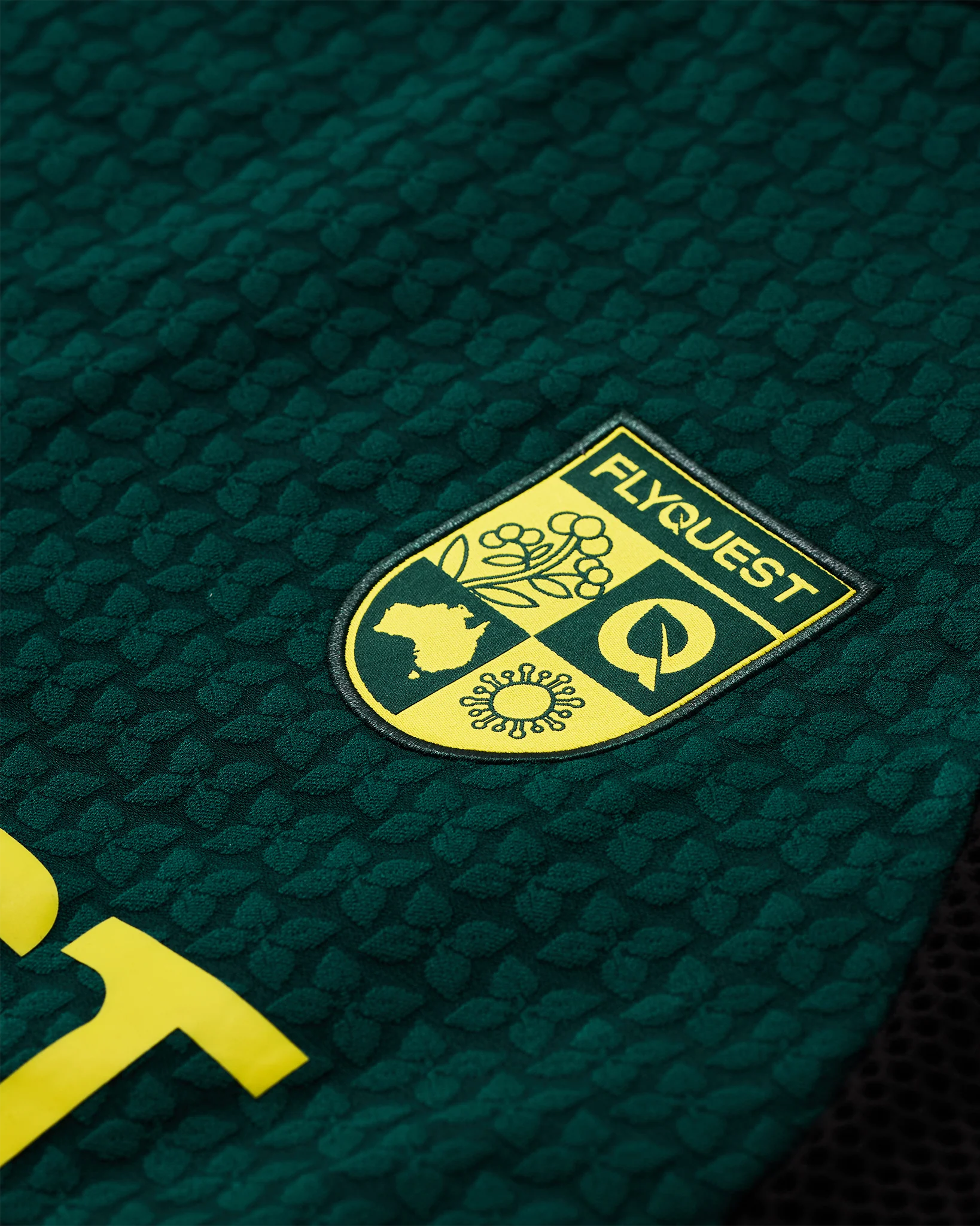 FlyQuest 2025 YTB Solaris Jersey - Image 3